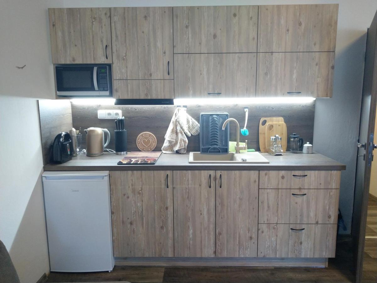 Apartmany Nezarka A Privatni Wellness Jindřichŭv Hradec Exterior foto