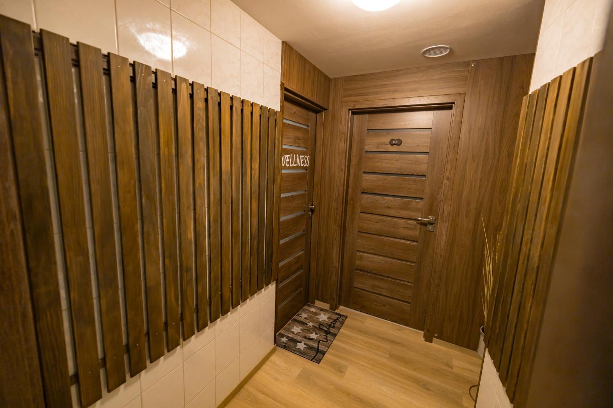 Apartmany Nezarka A Privatni Wellness Jindřichŭv Hradec Exterior foto