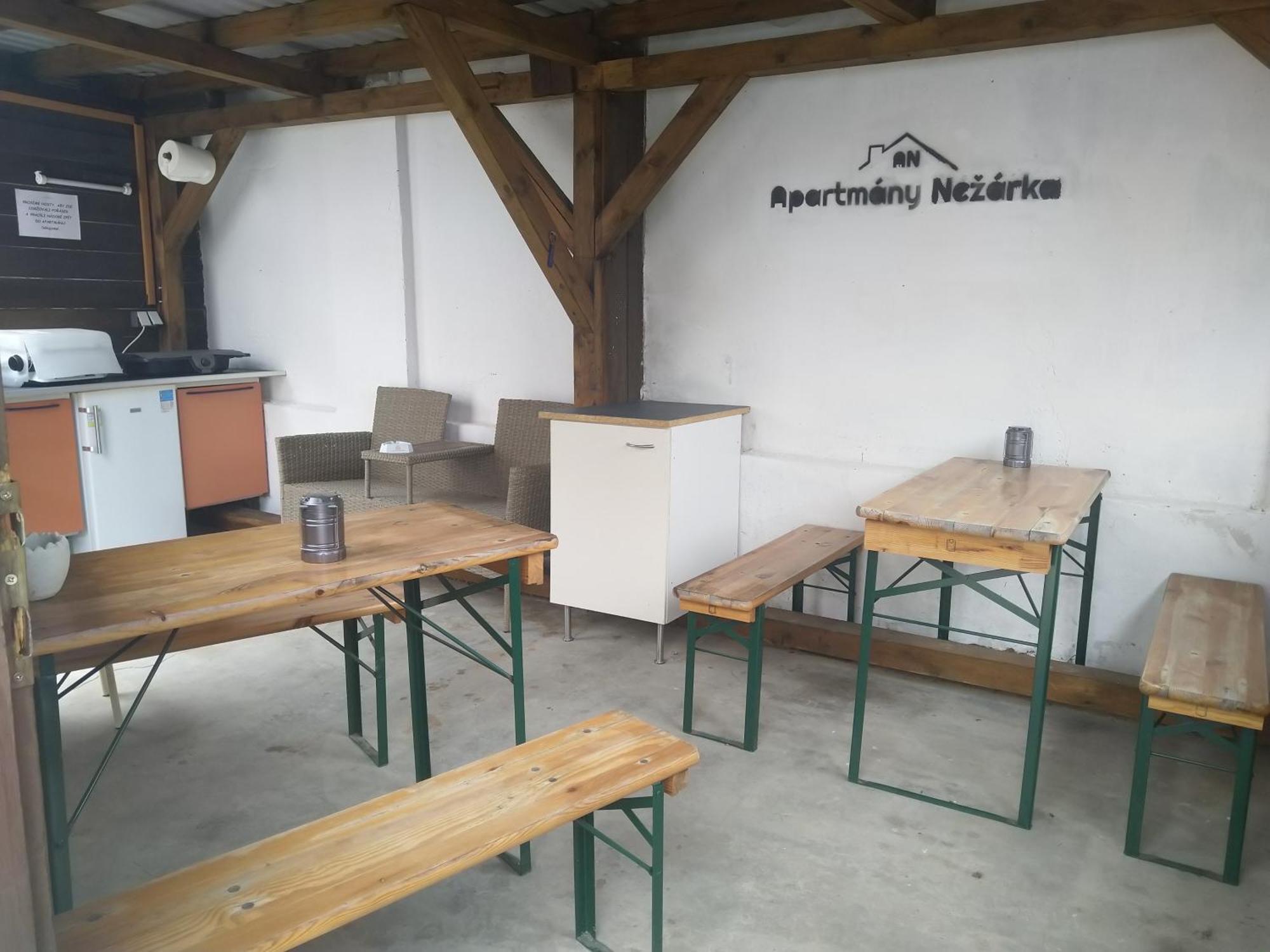 Apartmany Nezarka A Privatni Wellness Jindřichŭv Hradec Exterior foto